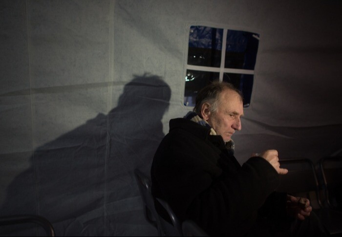Дополнительные пункты обогрева для бездомных людей открыли на время холодов в Москве