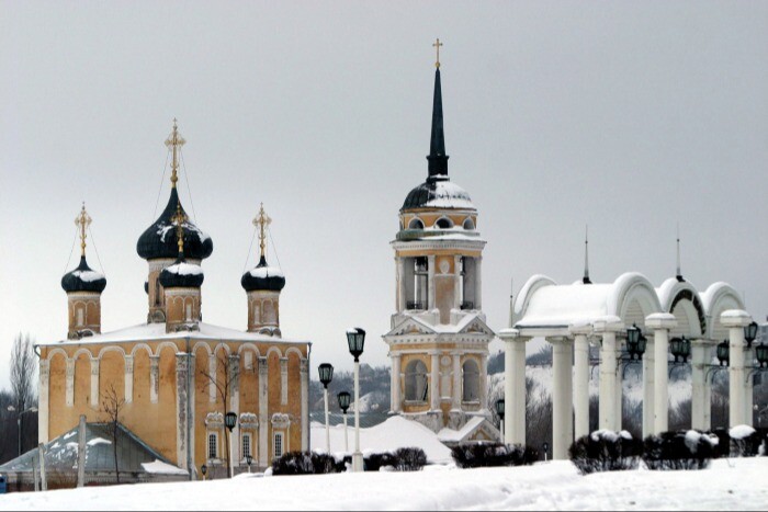Рекордное количество снега выпало в Воронеже за сутки