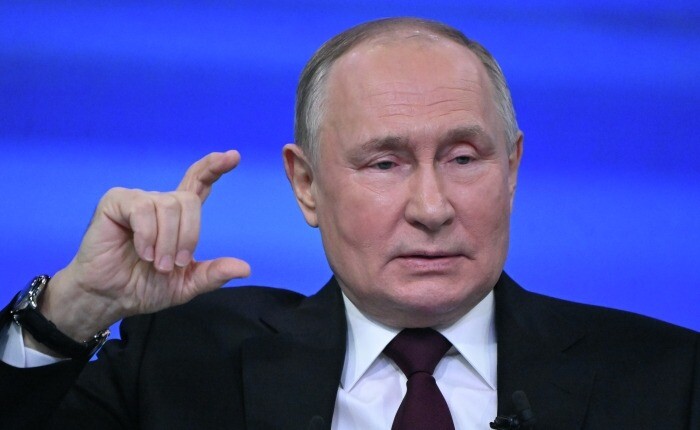 Путин подтвердил позицию о временном характере мер по обязательной репатриации и продаже валютной выручки