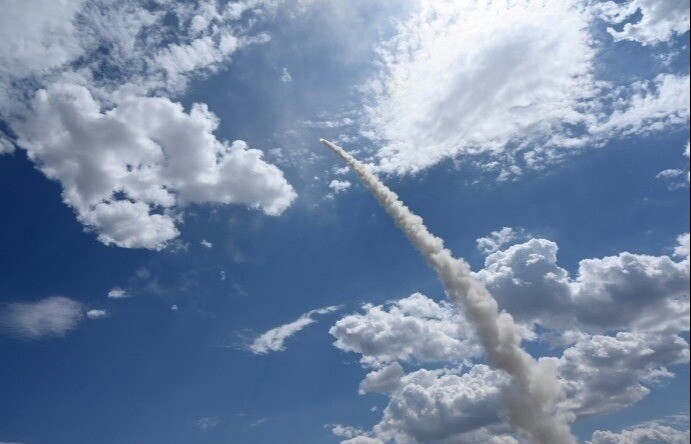 Минобороны РФ: над Крымским полуостровом перехвачены 4 украинские ракеты