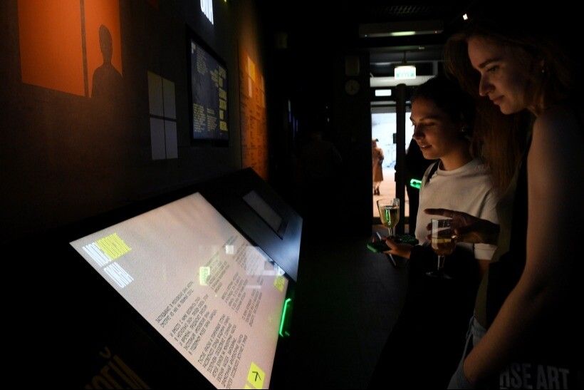 парк зарядье набережная. пешеходный мост через москва реку парк зарядье. зарядье москва сити. парк зарядье вднх. кремль парк зарядье.