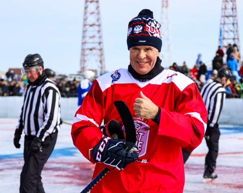 Хоккейный матч с участием Фетисова пройдет на льду Байкала 23 февраля