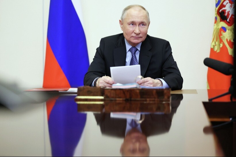Путин поручил организовать общероссийский конкурс наставников