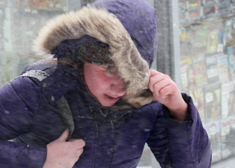 Штормовое предупреждение о морозе и сильном ветре объявили во Владивостоке