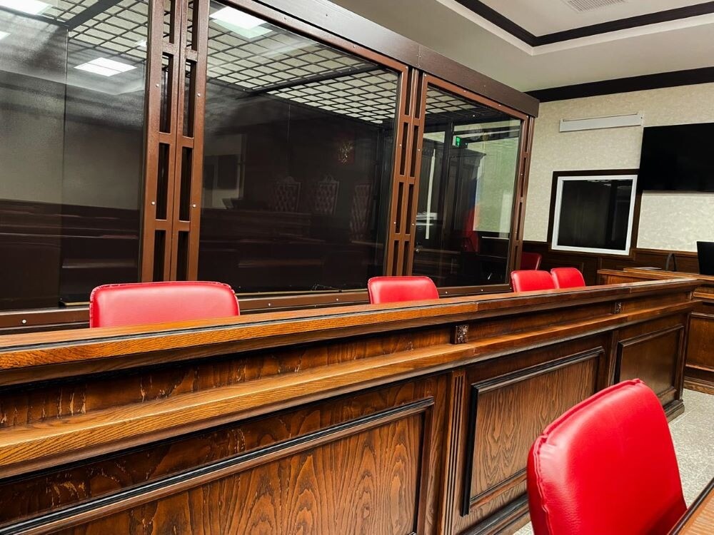 Суд в Симферополе арестовал 9 членов запрещенной "Хизб ут-тахрир"