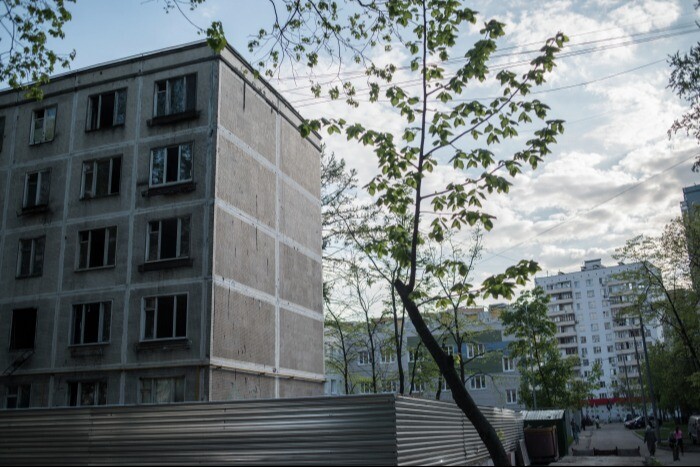 Новый этап программы расселения аварийного жилья в Новосибирской области коснется 400 домов