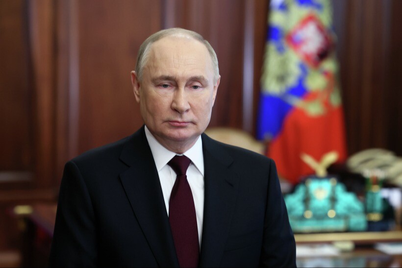 Путин призвал россиян быть сплоченными в непростой для страны период