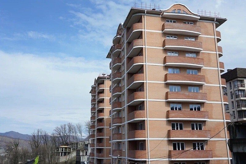 Более 100 квартир получили переселенцы из аварийных домов в Сочи