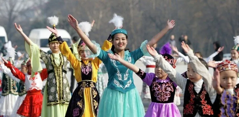 Навруз в 2025 году: история и традиции праздника