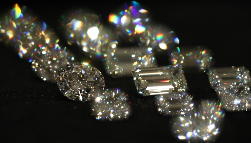 Запрет на камни из России: как участники рынка справляются с санкциями против алмазов?