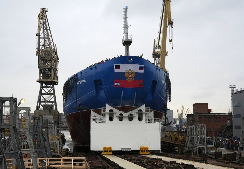 Кабмин выделит "Балтийскому заводу" порядка 22 млрд руб. на строительство ледоколов