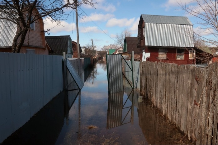 Четыре поселка в Челябинской области остаются подтопленными талыми водами
