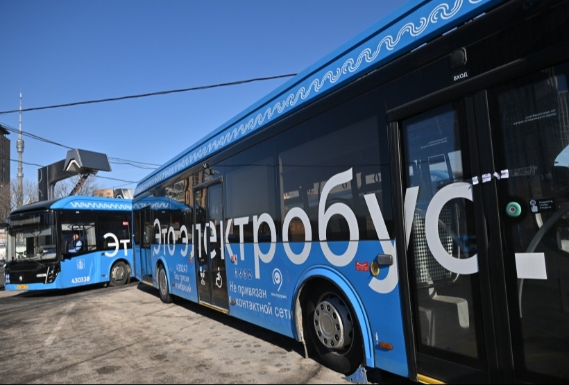Число электробусов в Москве превысило 1,6 тыс. - заммэра Ликсутов