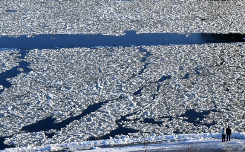 Движение льда началось на Тоболе в северном районе Тюменской области