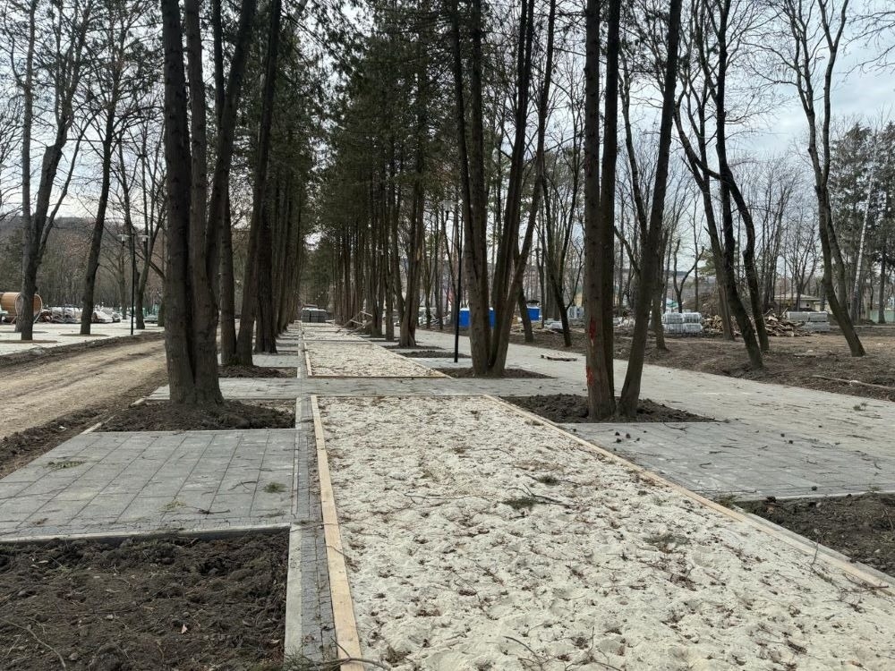 Песчаные площадки для игр в боулспорт оборудуют на озере в Кисловодске