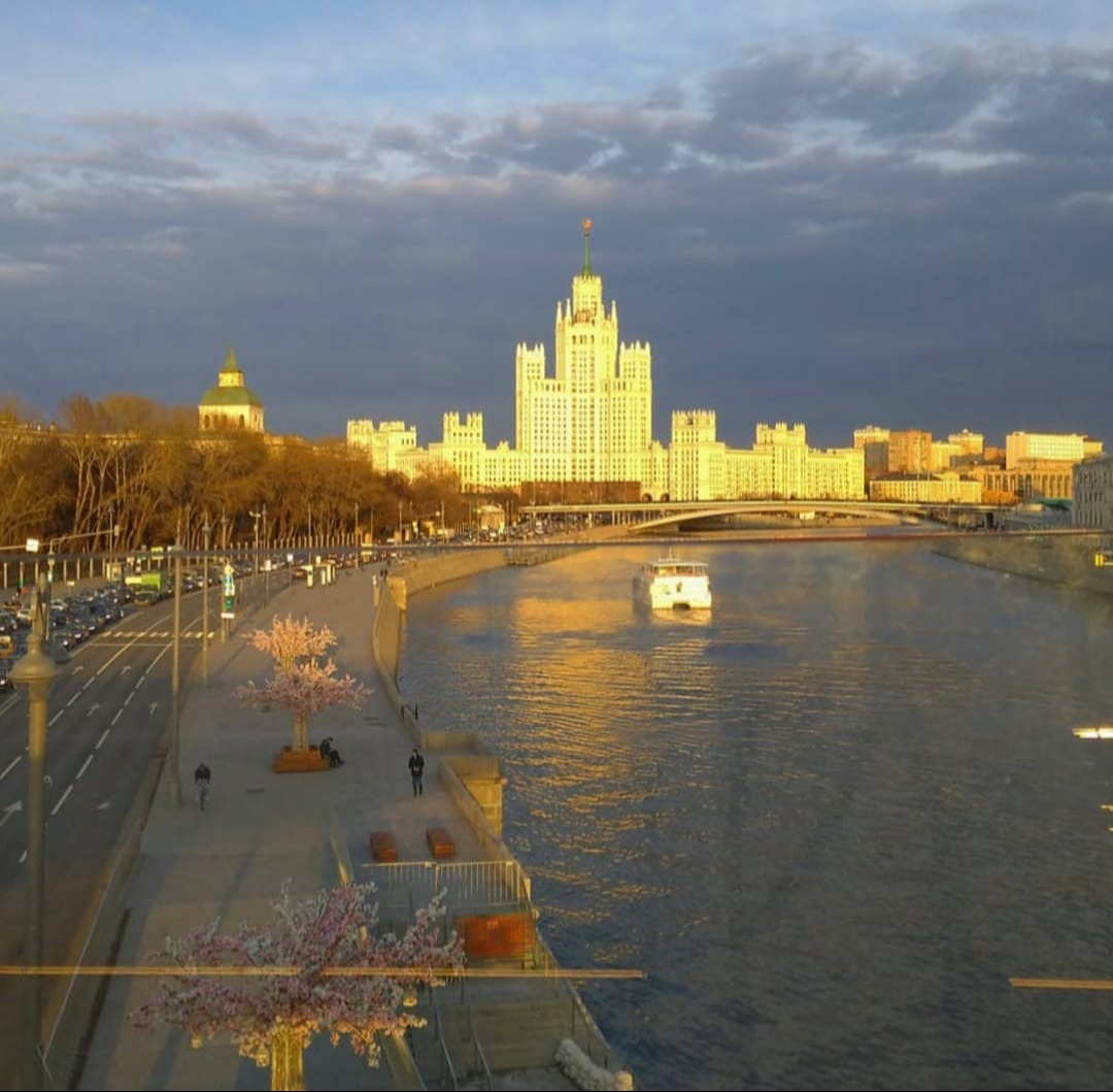 Открыт сезон летней навигации по Москве-реке - Собянин