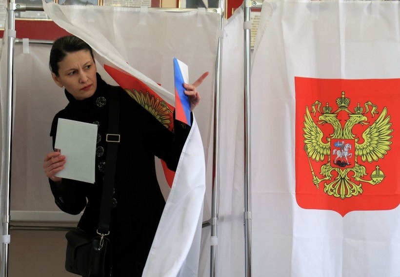 Поправки о запрете иноагентам участвовать в выборах в РФ приняты Госдумой