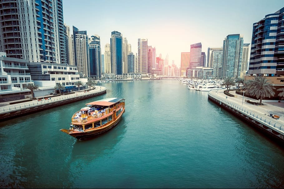 Туроператоры не заметили снижения цен в отелях Дубая после непогоды