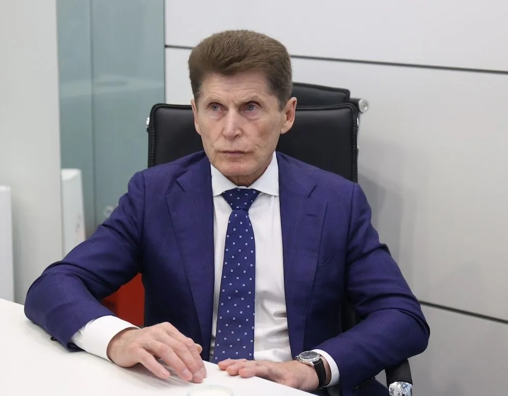 "Первые пассажирские поезда в КНДР могут отправиться в июне"