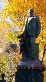 Сеченовский университет установил памятник Н.В. Склифосовскому  в честь 260-летия вуза