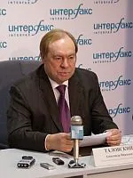 Иностранцы интересуются томскими дарами леса, соками и вареньем