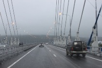 Во Владивостоке открыто движение по мосту на остров Русский