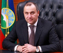 Глава Карачаево-Черкесии Р.Темрезов: "Европейский уровень качества и национальный колорит станут отличительной чертой курортов КЧР"