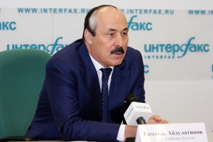 Поздравление главы Дагестана Р.Абдулатипова