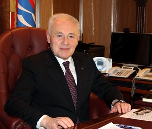Поздравление губернатора Магаданской области В.Печеного