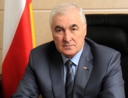 Поздравление президента Республики Южная Осетия Л.Тибилова