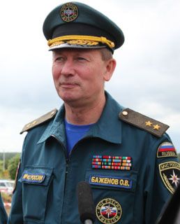 генерал баженов мчс. баженову олегу валерьевичу. баженову олегу валерьевичу. сергей кададов мчс генерал. генерал баженов мчс.