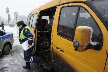 Ульяновская прокуратура после ДТП с маршруткой, в которой погибли 9 человек, проверяет владельцев микроавтобуса