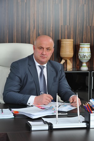 Глава Нерюнгринского района Якутии А.Фитисов: "Компания "Колмар" сделала акцент на местные кадры"