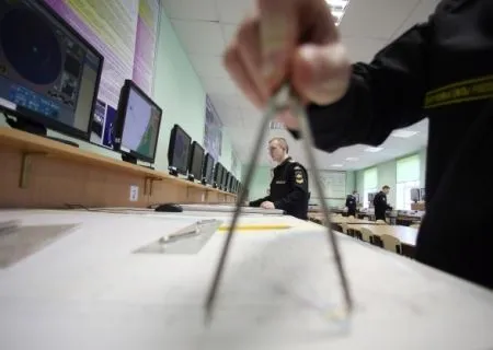 Ведущий на Д.Востоке проектный институт морфлота лишен лицензии на испытательные и исследовательские работы - профсоюз