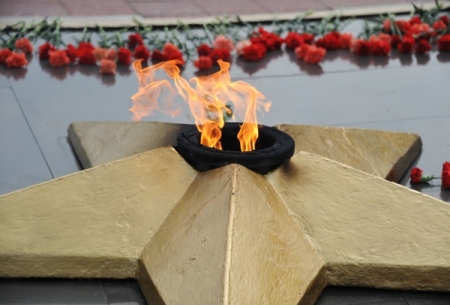 Жители Кисловодска будут присматривать за мемориалом "Вечный огонь"