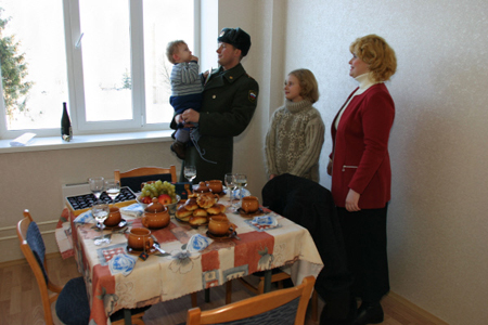 Более 200 семей военнослужащих заселились в новостройку во Владивостоке после вмешательства прокуратуры