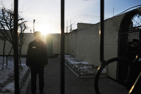 Пермяков приговорен к пожизненному заключению за убийство семи человек в Армении