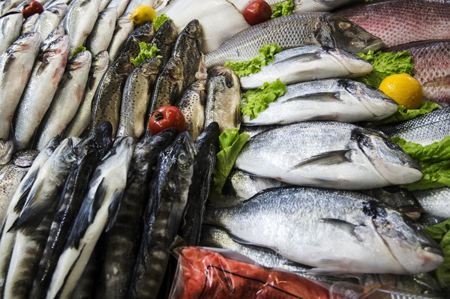 Свежую рыбу сахалинцы смогут покупать в порту Корсакова, куда будут заходить лодки с уловами