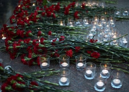 Траурные мероприятия в память о погибших в авиакатастрофе над Черным морем проходят в Тульской области