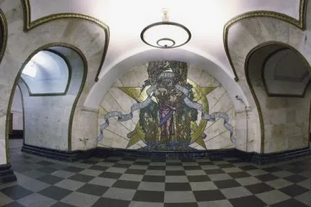 Кремлевский балет выступит на станции "Новослободская" московского метро