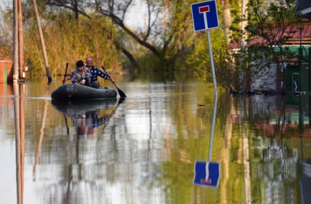 Автомобильное сообщение с 30 населенными пунктами Свердловской области ограничено из-за паводка
