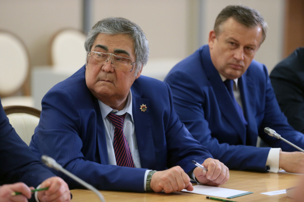 Тулеев останется на посту кемеровского губернатора