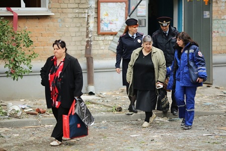 Пять человек пострадали при взрыве бытового газа в многоквартирном доме одного из сел Алтайского края