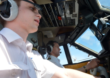 Лишенные свидетельства пилоты из Челябинского училища опротестовали решение Росавиации в суде