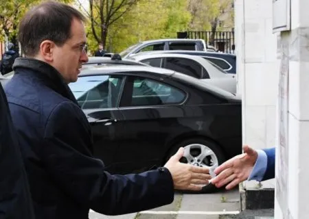 Оставили ученую степень