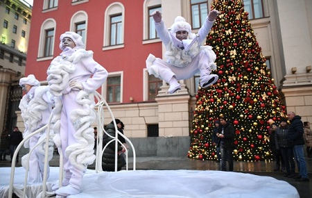 Москва заработала на проведении фестиваля "Путешествие в Рождество" почти 14 млрд рублей