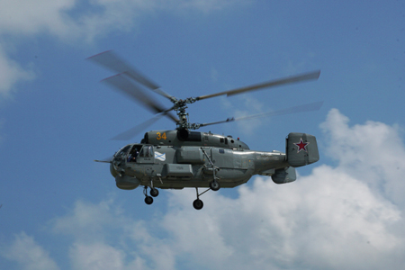 Вертолет Ка-29 потерпел крушение во время полета к БДК "Иван Грен"