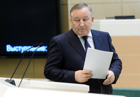 Врио Алтайского края предложил в сенаторы экс-губернатора Карлина