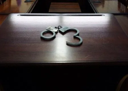 Главу красноярского Росприроднадзора подозревают в получении взятки за содействие в утверждении проекта рекультивации отходов ТЭЦ