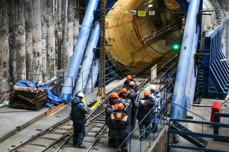 Более 2,7 тыс. км инженерных сетей переложено при проходке метро в Москве